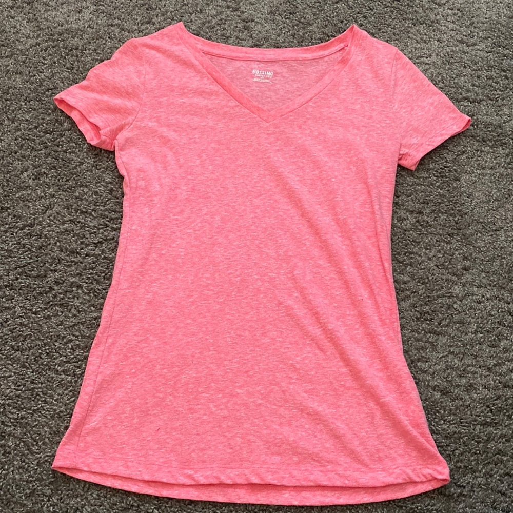 pink top